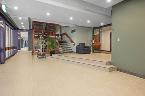 Belconnen Way Hotel Motel And Serviced Apartments - Holiday Adelaide 2