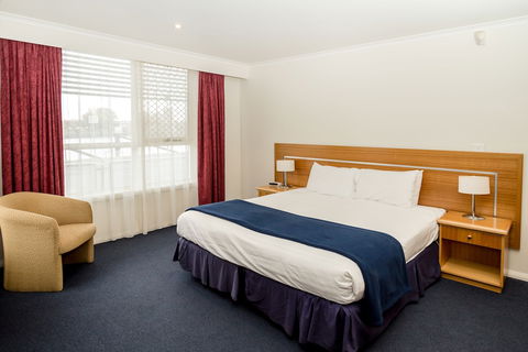 Edgewater Hotel - Holiday Adelaide 3