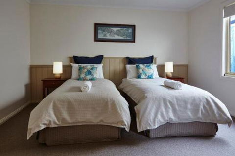 Alpine Valley Cottages - Holiday Adelaide 4