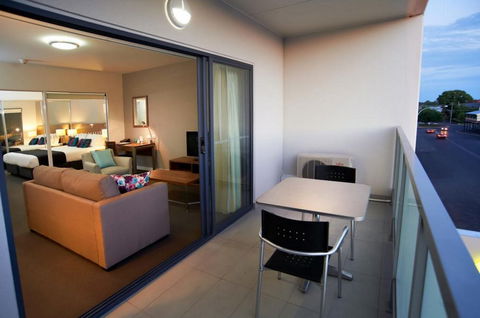 Quest Dubbo Serviced Apartments - Holiday Adelaide 6