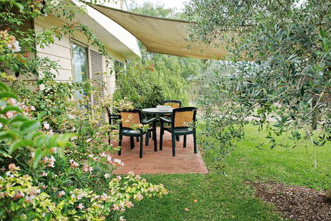 Starline Alpacas Farmstay Resort - Holiday Adelaide 2