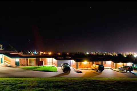 Warragul Views Motor Inn - Holiday Adelaide 0