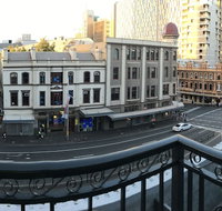 Posh Hotel - Holiday Adelaide