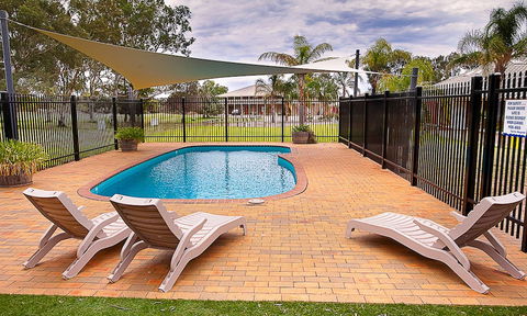 The Standpipe Golf Motor Inn - Holiday Adelaide 3