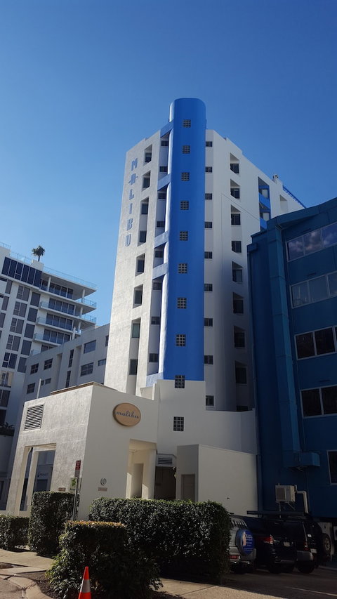 Malibu Mooloolaba - Holiday Adelaide 2