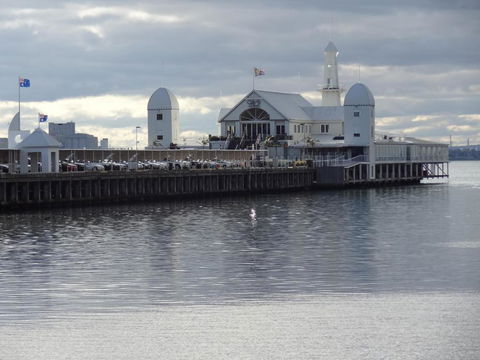 Econo Lodge Hacienda Motel Geelong - Holiday Adelaide 2