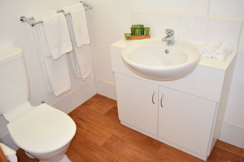 Nitmiluk Chalets - Holiday Adelaide 1