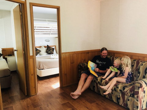 Nitmiluk Chalets - Holiday Adelaide 4