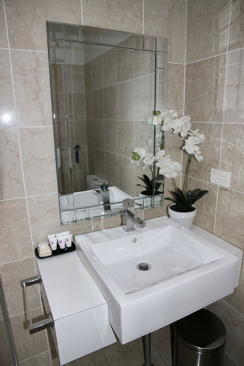 Mariners Court Hotel - Holiday Adelaide 3