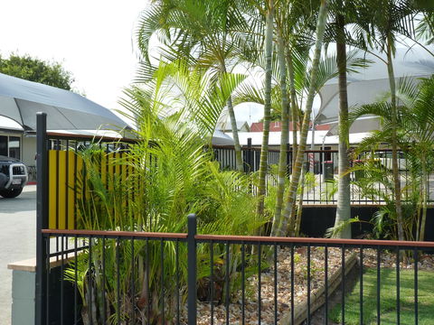 Caboolture Central Motor Inn, SureStay Collection By BW - Holiday Adelaide 2