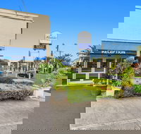 Alexander Motor Inn  Apartments - Holiday Adelaide