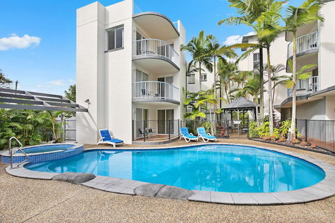 Beachside Mooloolaba - Holiday Adelaide 2