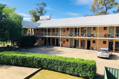 Campbelltown Colonial Motor Inn - Holiday Adelaide 2