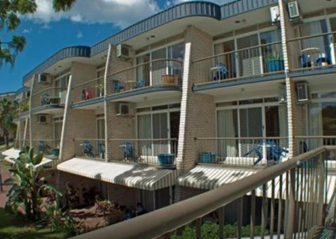 Bombora Resort - Holiday Adelaide 0