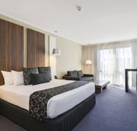 Quality Hotel Taylors Lakes - Holiday Adelaide