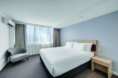 Central Studio Hotel Sydney - Holiday Adelaide 2