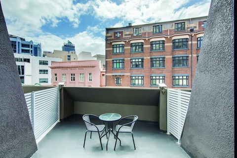 Central Studio Hotel Sydney - Holiday Adelaide 0