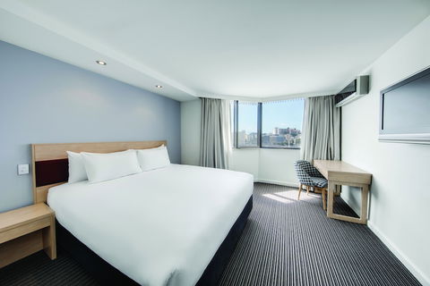 Central Studio Hotel Sydney - Holiday Adelaide 1
