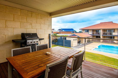 Cervantes Pinnacles Motel - Holiday Adelaide 4