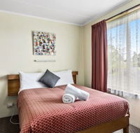 Sharonlee Strahan Villas - Holiday Adelaide