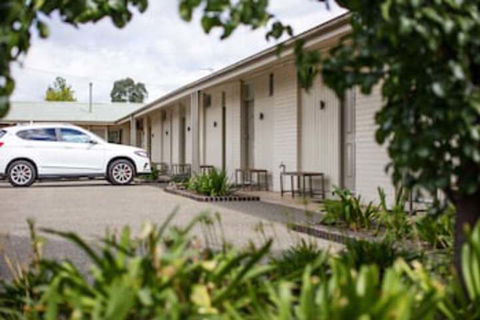Merivale Motel - Holiday Adelaide 0