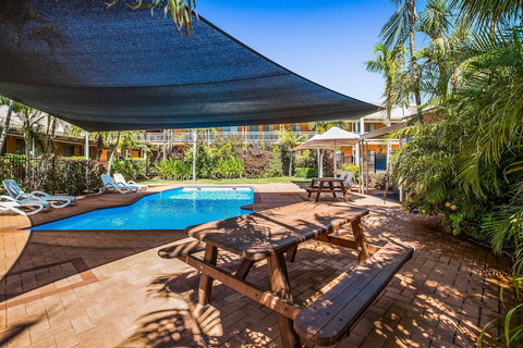 Karratha Central Apartments - Holiday Adelaide 2