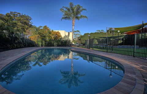 Comfort Inn & Suites Robertson Gardens - Holiday Adelaide 1