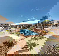 Oaks Broome Hotel - Holiday Adelaide