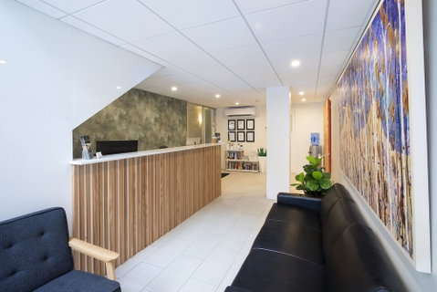 Maison Noosa Beachfront Resort - Holiday Adelaide 1
