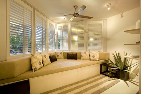 Maison Noosa Beachfront Resort - Holiday Adelaide 2