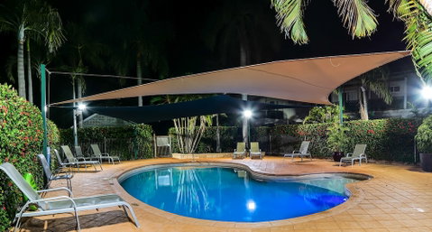 Cable Beachside Villas - Holiday Adelaide 1