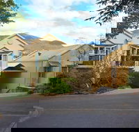 Quest Trinity House - Holiday Adelaide