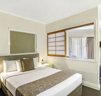 Toowong Inn  Suites - Holiday Adelaide