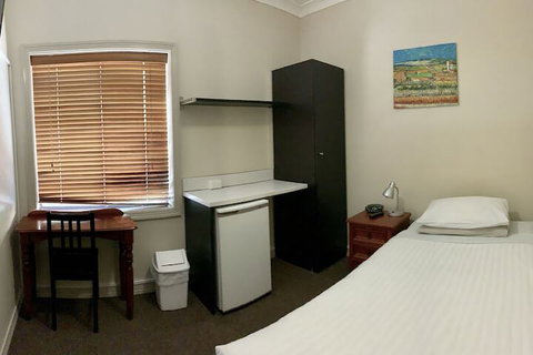 Ashfield Manor - Holiday Adelaide 4