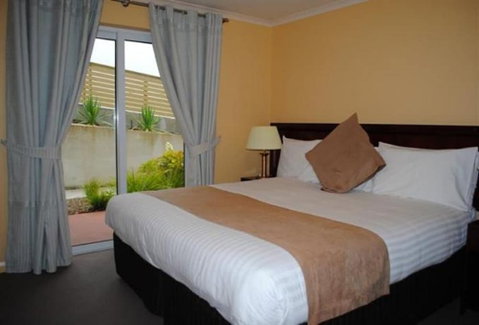 Hampden At Battery Point Apartments - Holiday Adelaide 6