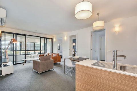 Vue Apartments Geelong - Holiday Adelaide 5