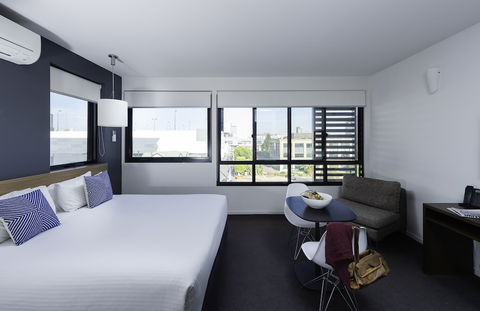 Vue Apartments Geelong - Holiday Adelaide 6