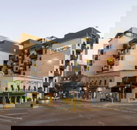 Mantra on Hay - Holiday Adelaide