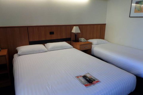 Comfort Hotel Perth City - Holiday Adelaide 3