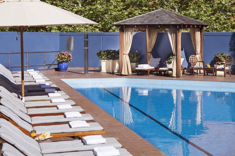 Four Seasons Hotel Sydney - Holiday Adelaide 1