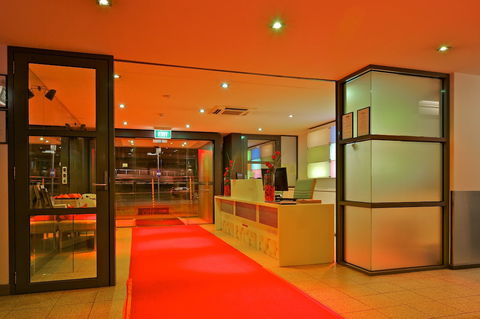 Zero Davey Boutique Apartment Hotel - Holiday Adelaide 2