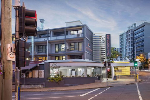 The Metropolitan Springhill - Holiday Adelaide 2