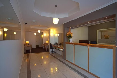 Quest Waterfront Serviced Apartments - Holiday Adelaide 1