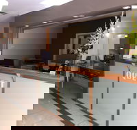 Quest Waterfront Serviced Apartments - Holiday Adelaide