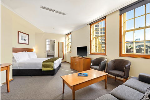 Rydges Sydney Harbour - Holiday Adelaide 6