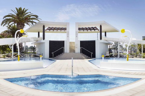 Crown Metropol Perth - Holiday Adelaide 1