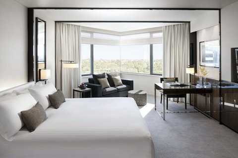 Crown Metropol Perth - Holiday Adelaide 7