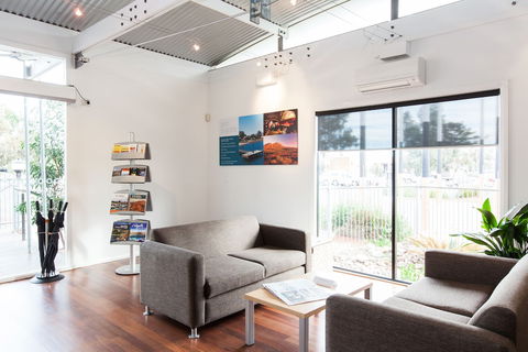 Majestic Oasis Apartments - Holiday Adelaide 4