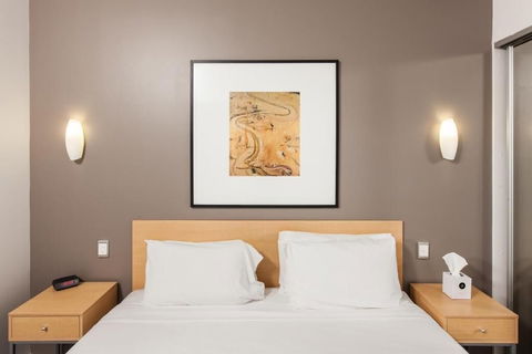 Majestic Oasis Apartments - Holiday Adelaide 6