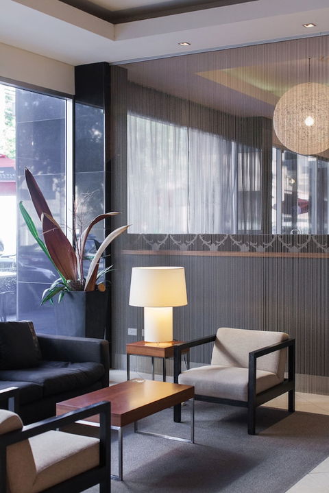 Majestic Roof Garden Hotel - Holiday Adelaide 2